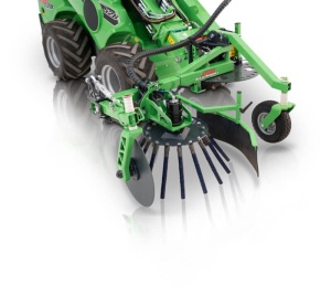 Grastrimmer met onkruidborstel